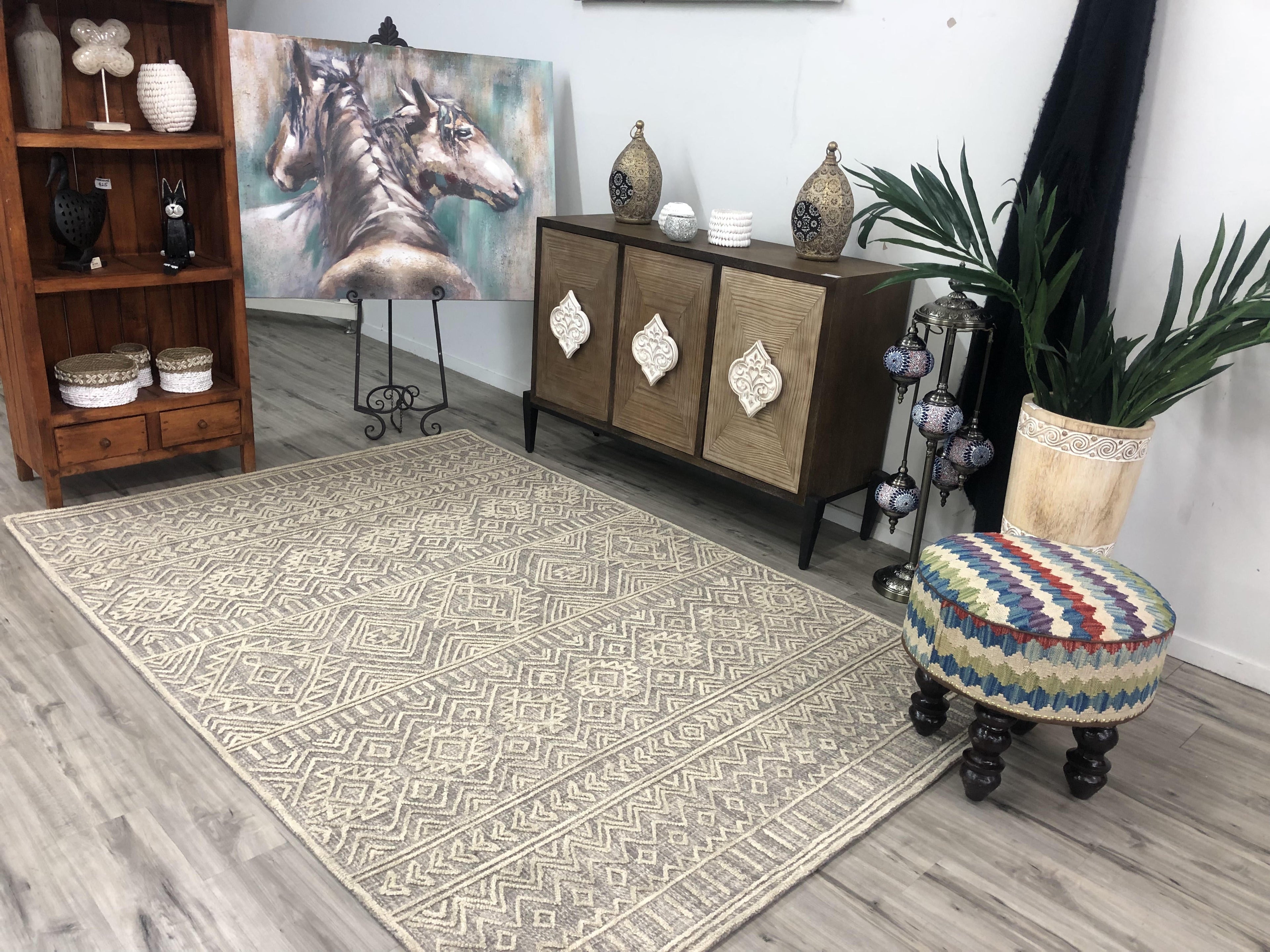 Kellyville Trisha Rug Beige