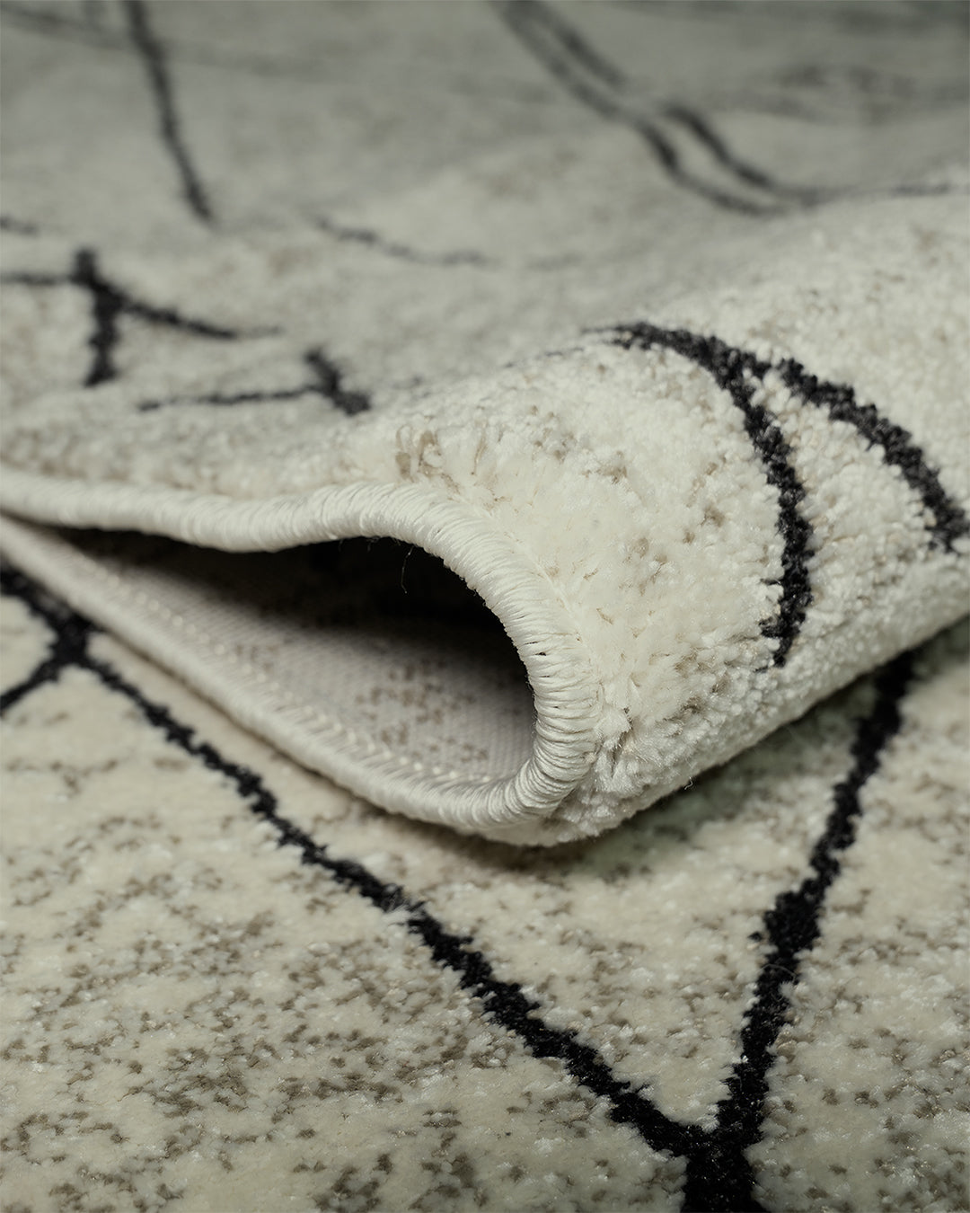 Austin Rug Chaabe White