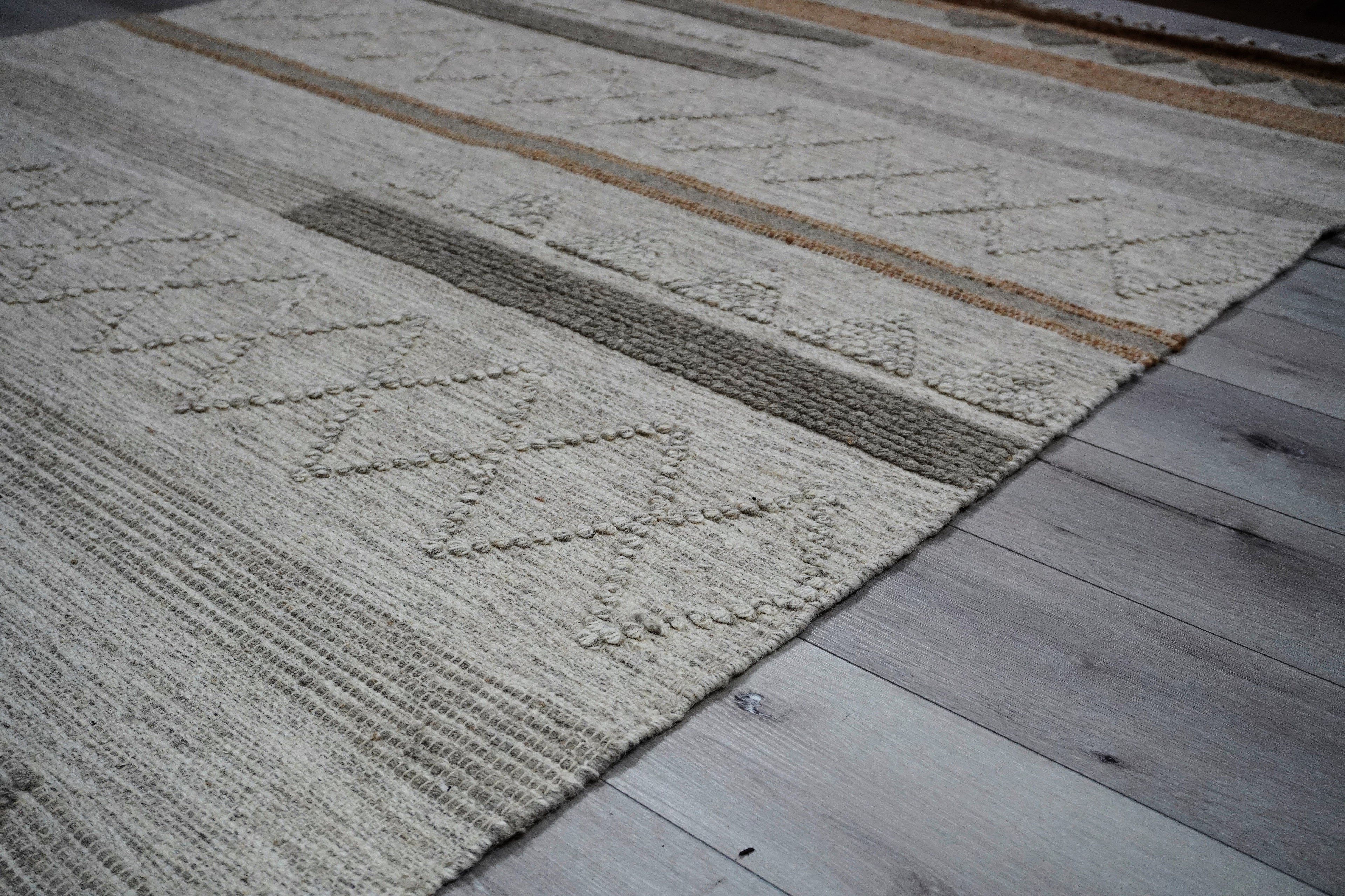 Akalgarh Wool Handwoven Rug