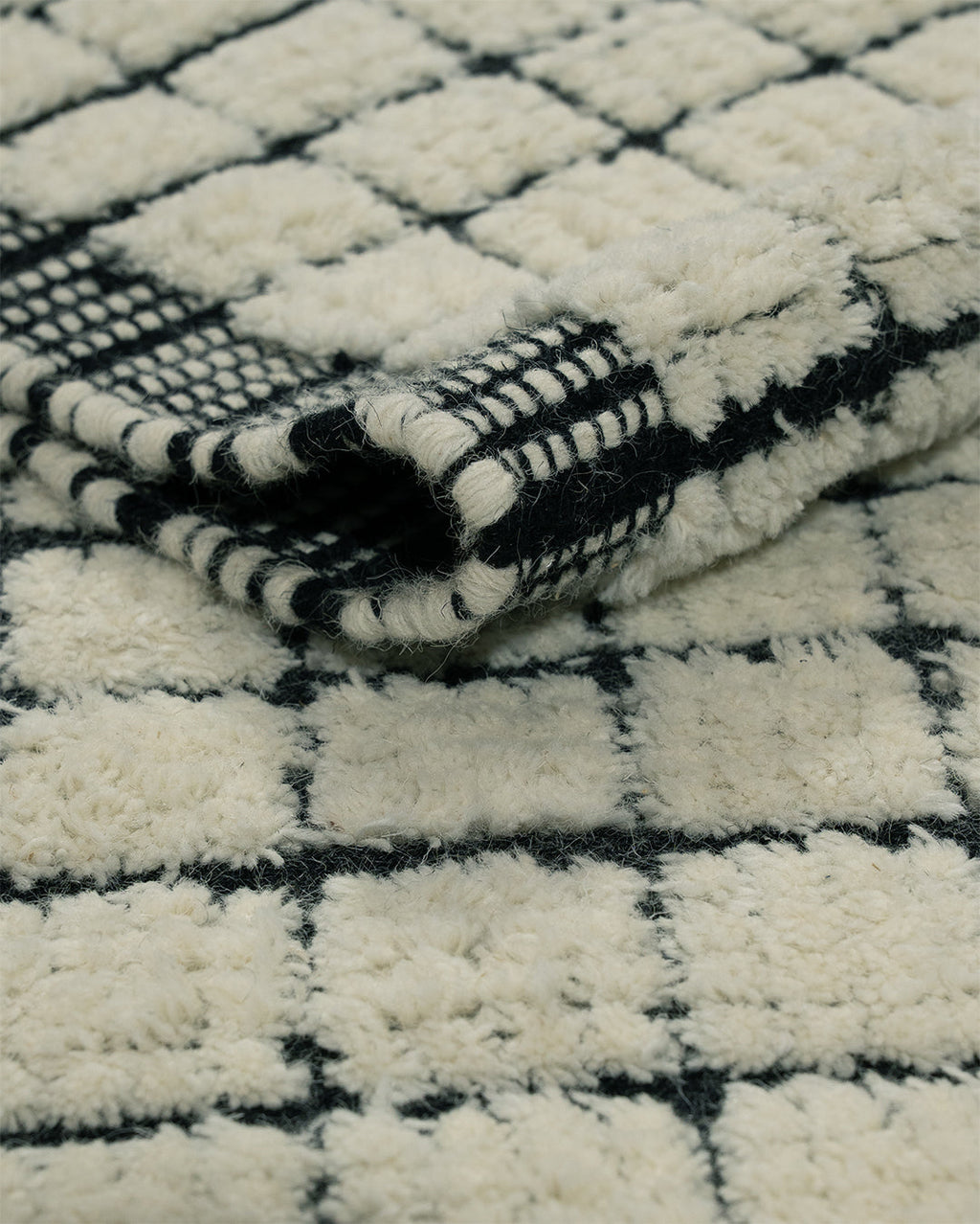 Burj Wool Handwoven White Rug