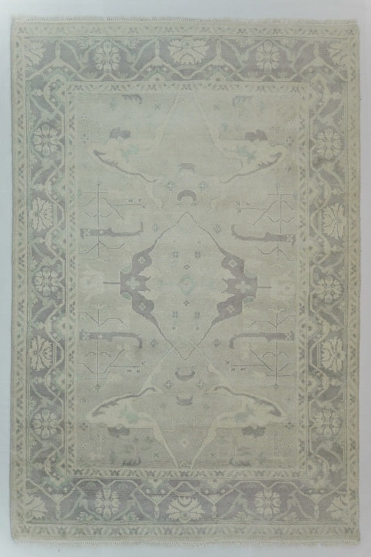 Oushak Rug 188 x 273 cm
