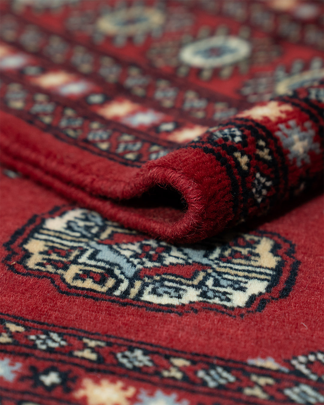 Psd495 Bokhara Rug 247 x 170 cm