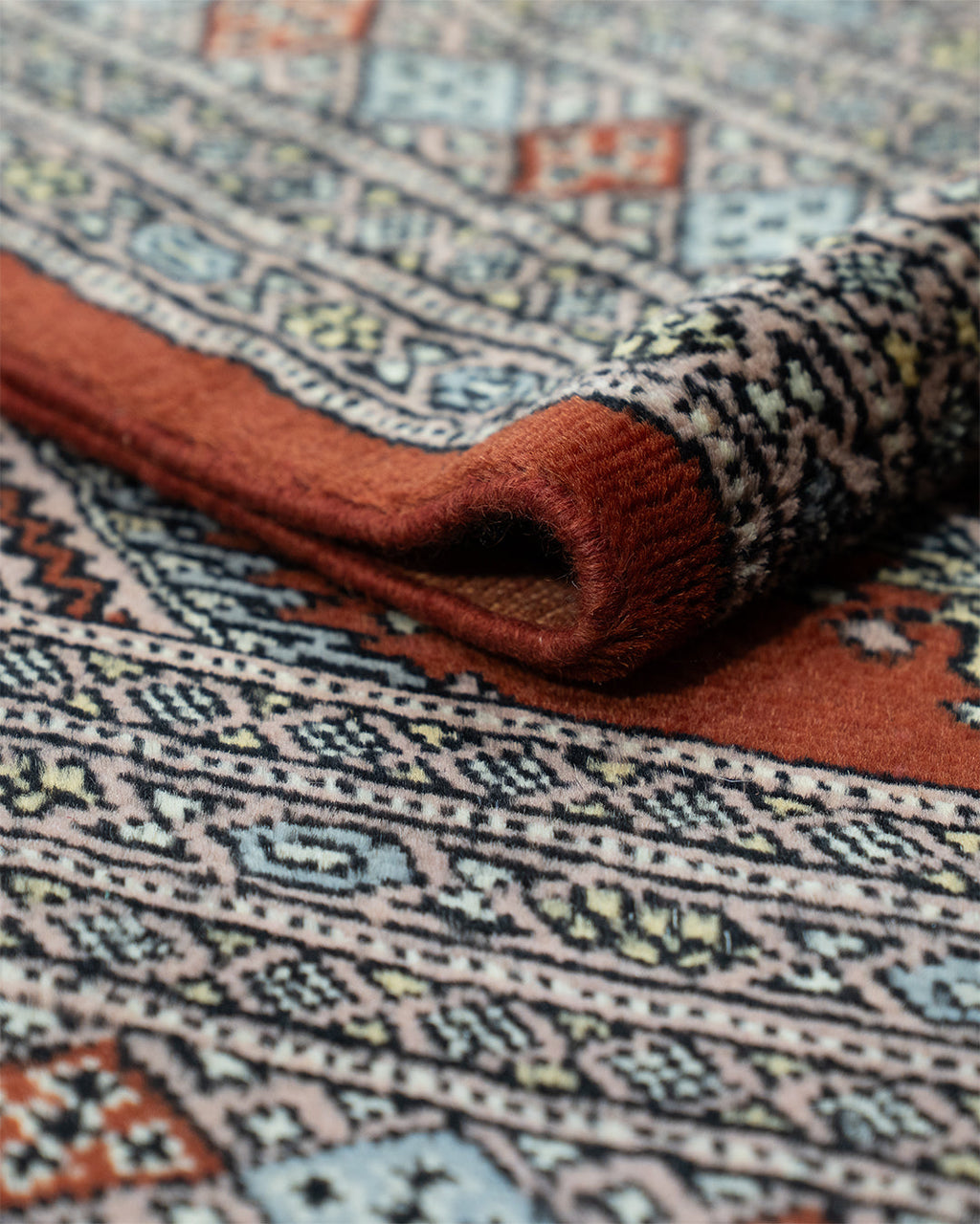 Psd419 Bokhara Rug 240 x 154 cm