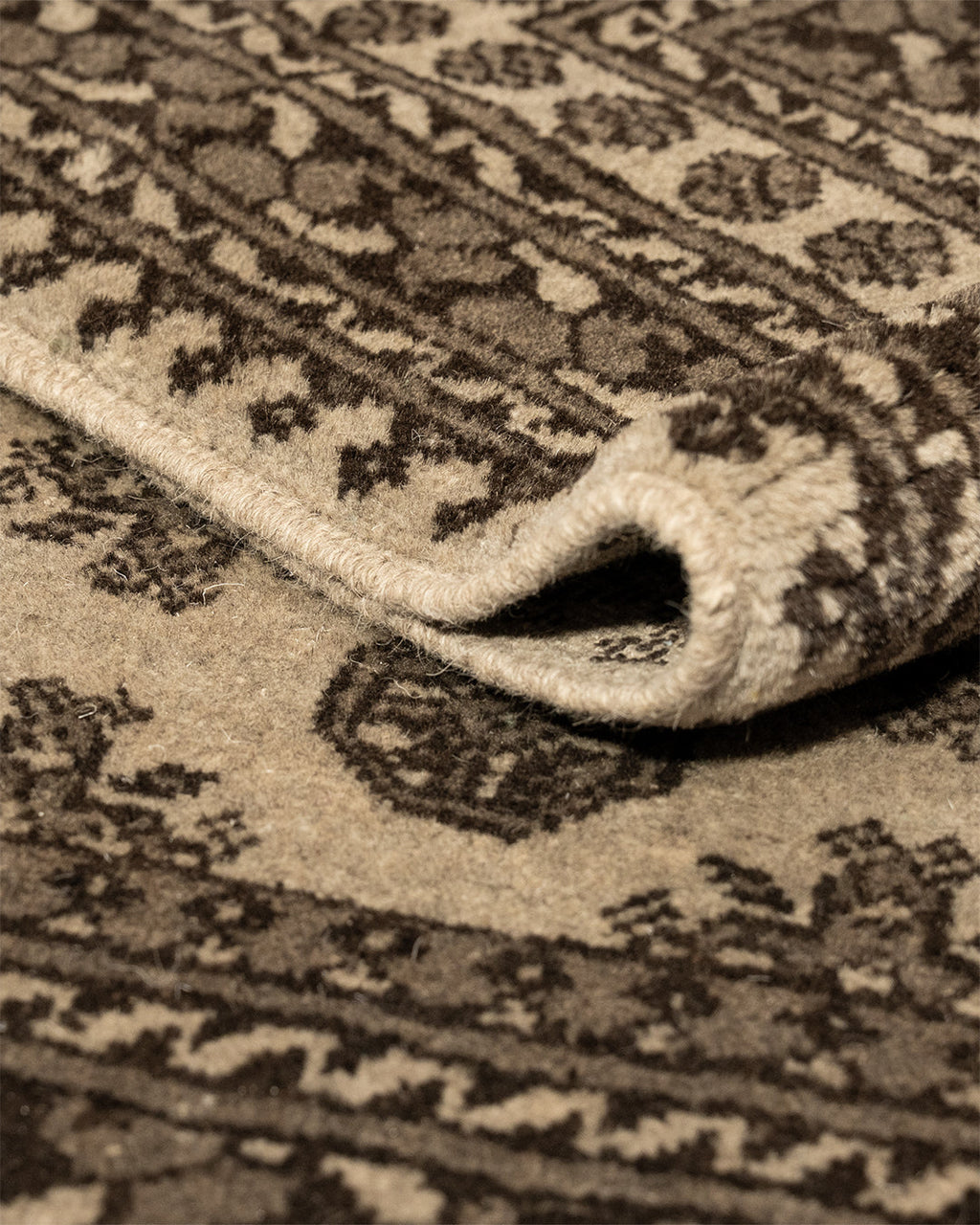 Akcha Rug 241 x 161 cm