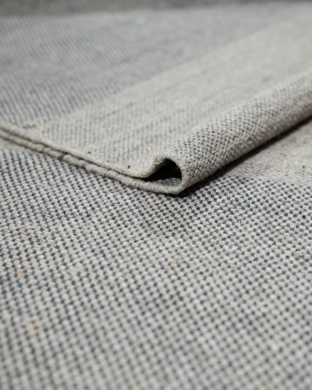 Dakha Wool Handwoven Silver Rug