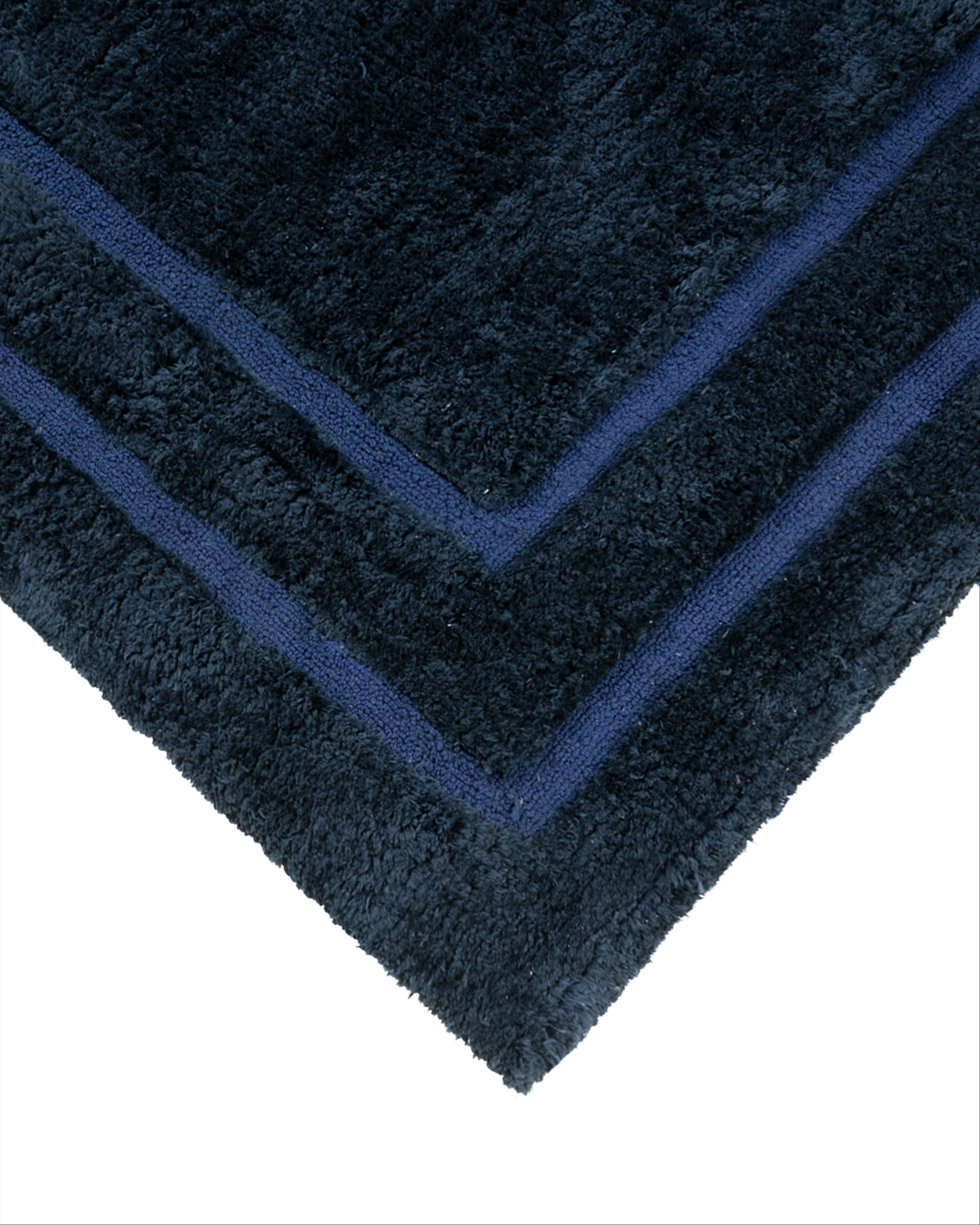 Feather Deco Rug Brick Ink Blue
