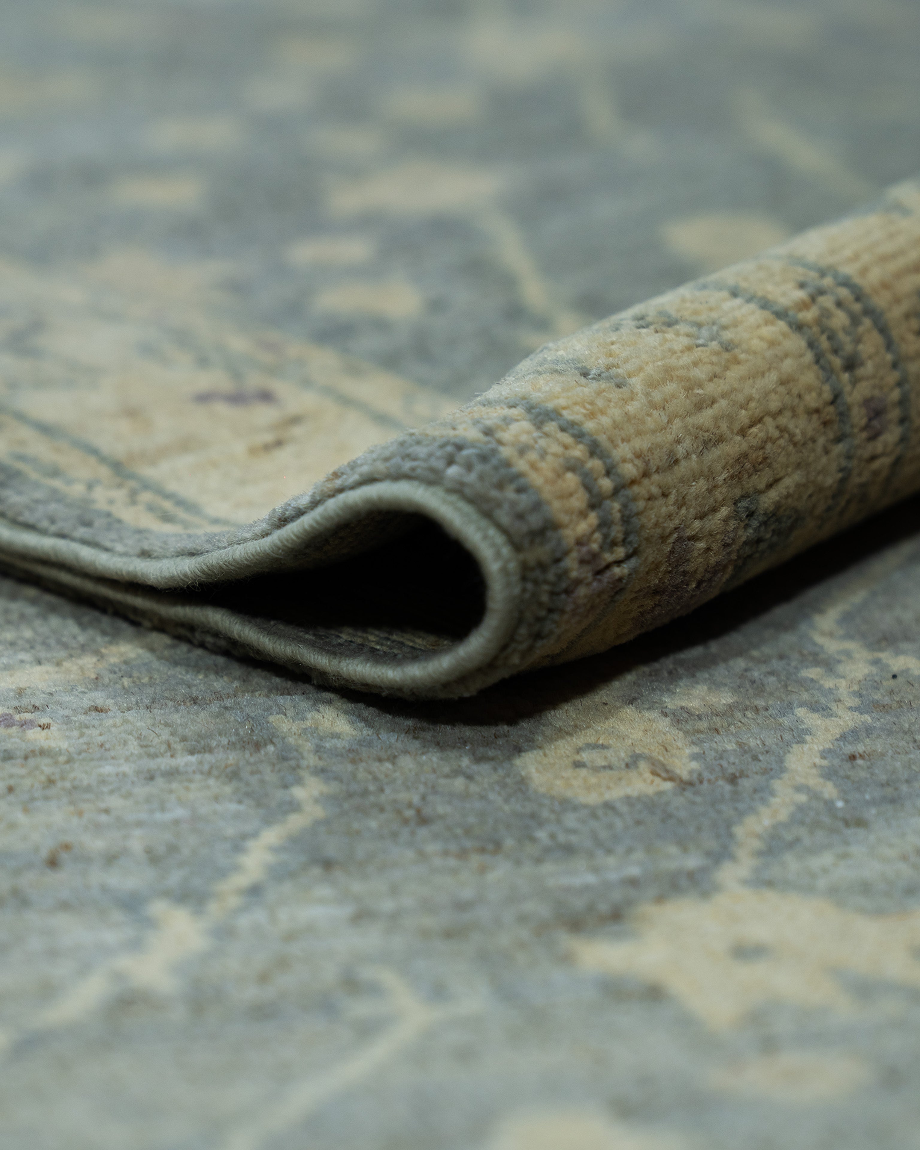 PSD251 Chobi Rug 334 x 75 cm
