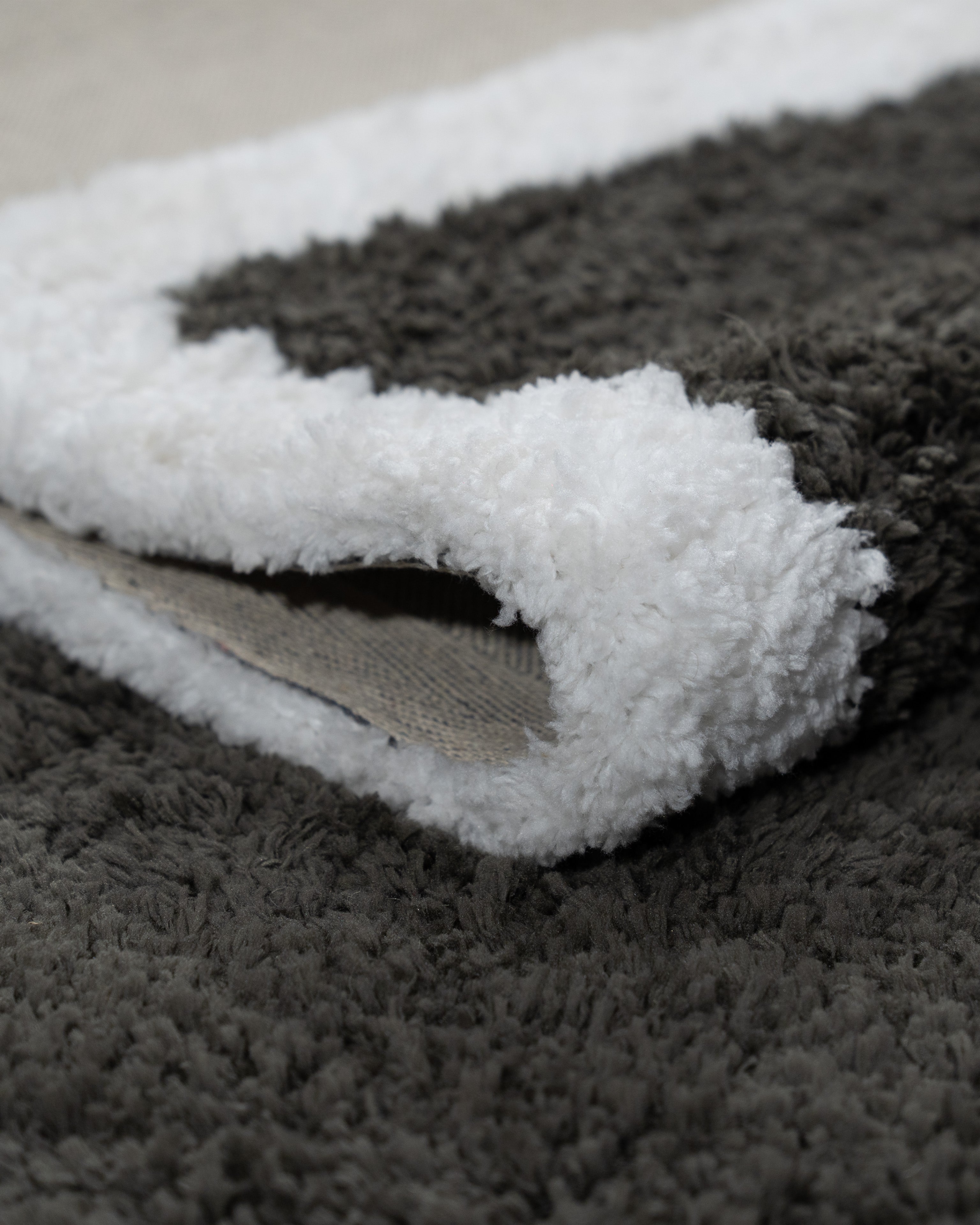 Cloud Rug Shag Grey And White