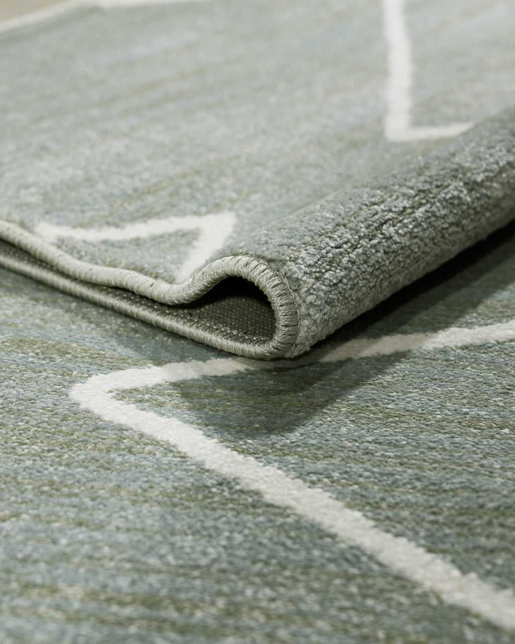 Sanford Rug Ezzahara Green