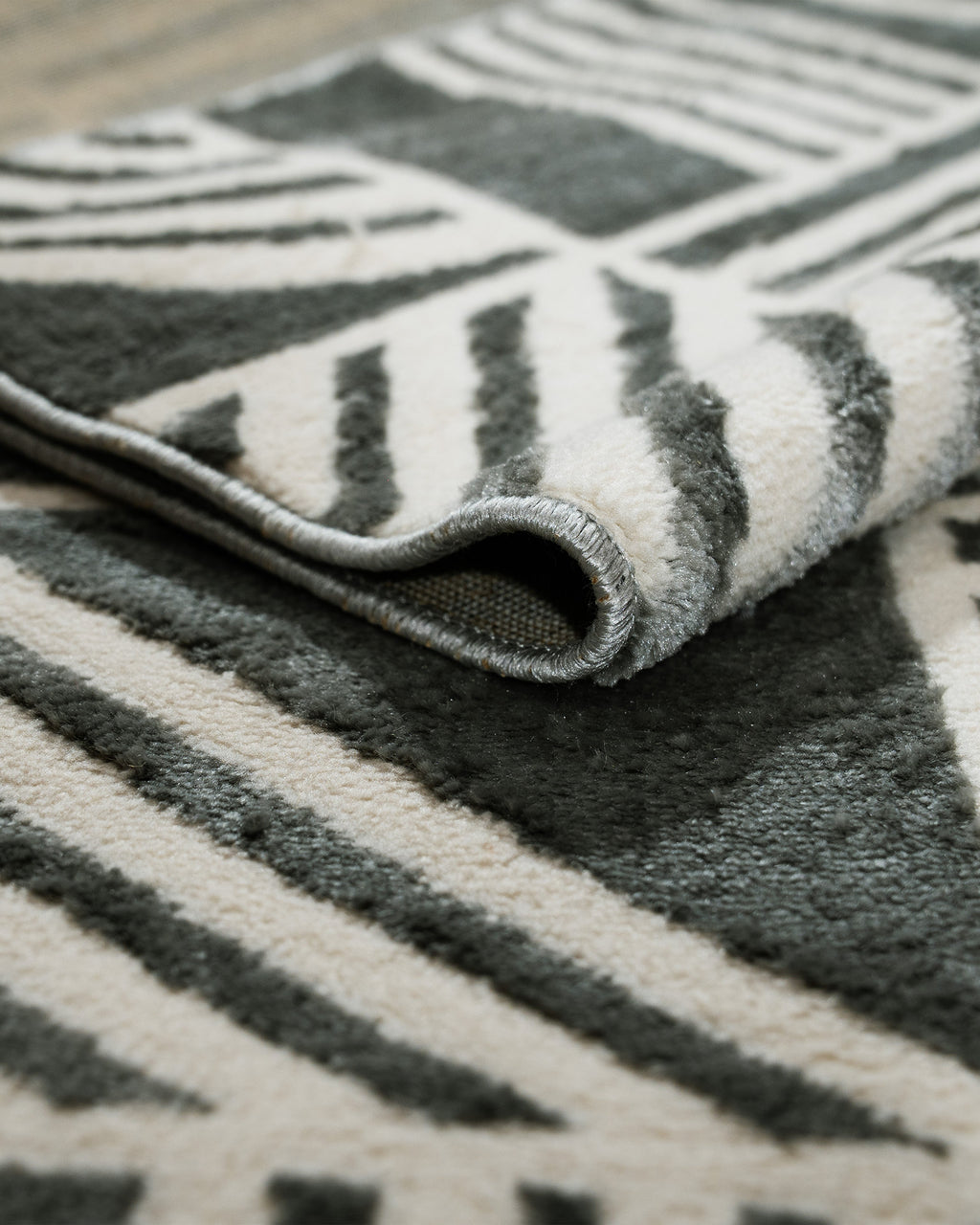 Zoe Rug Miamar Grey