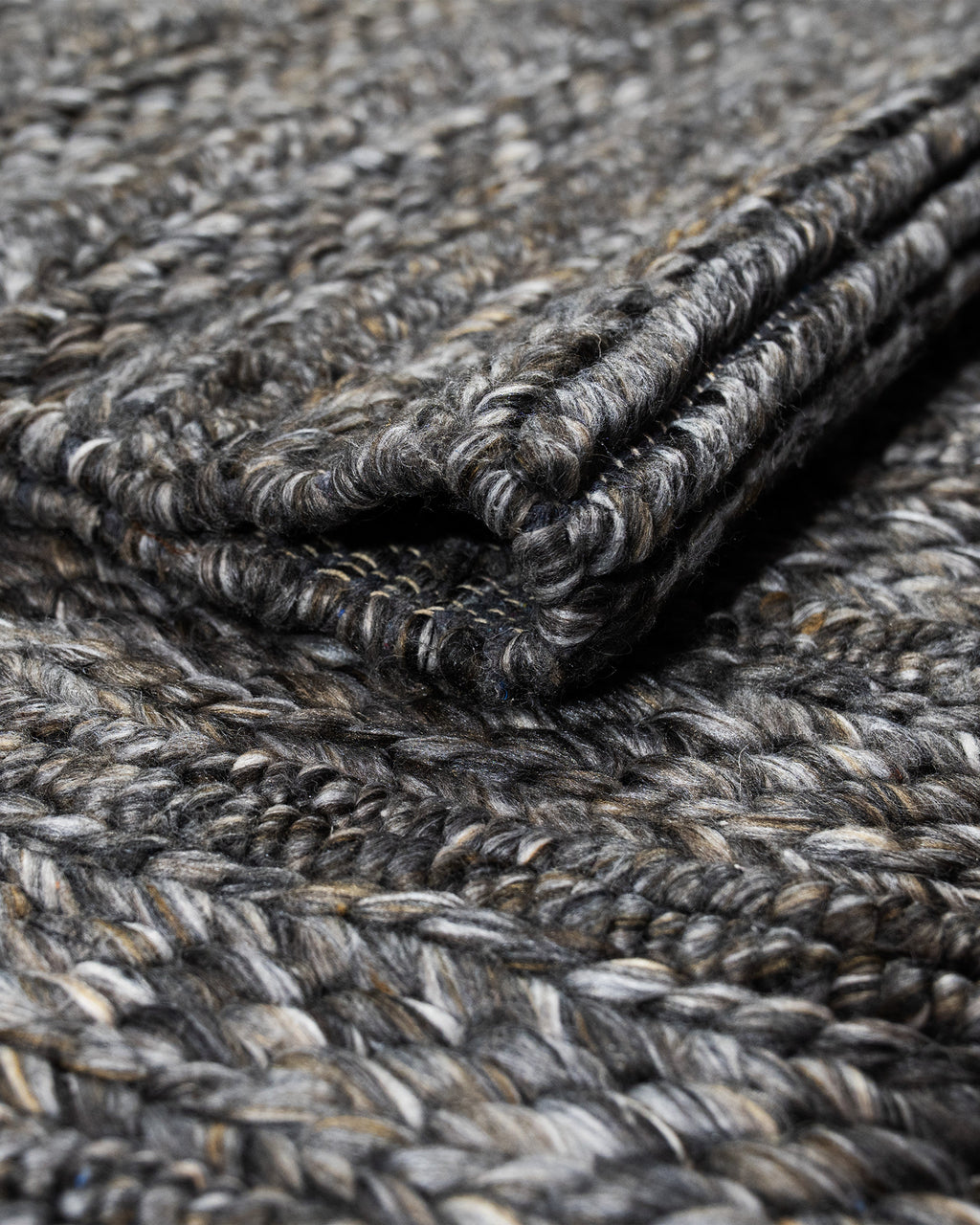 Ayali Wool Handwoven Ash Rug